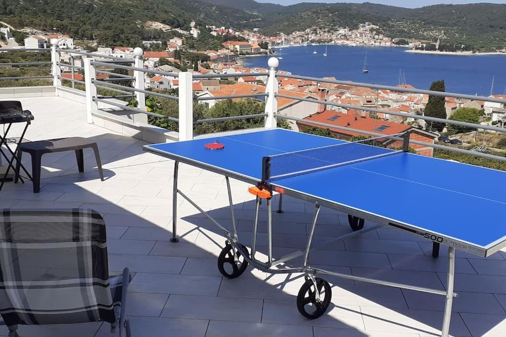 Vis - Luxury Holiday Villa With Swimming Pool Exterior foto